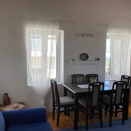 Barbajonn's Stone House Monemvasía