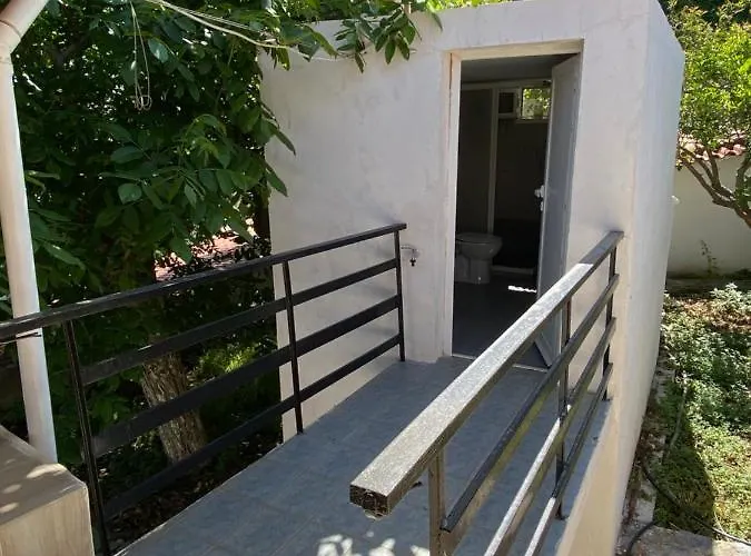 Barbajonn's Stone House Monemvasía